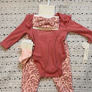 Baby girl matching set
